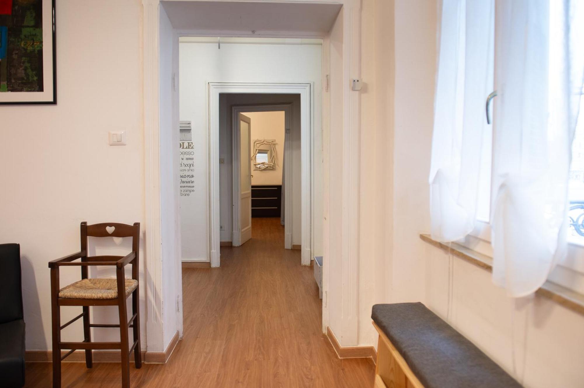 Il Borgo Appartamento Clelia Parma Luaran gambar