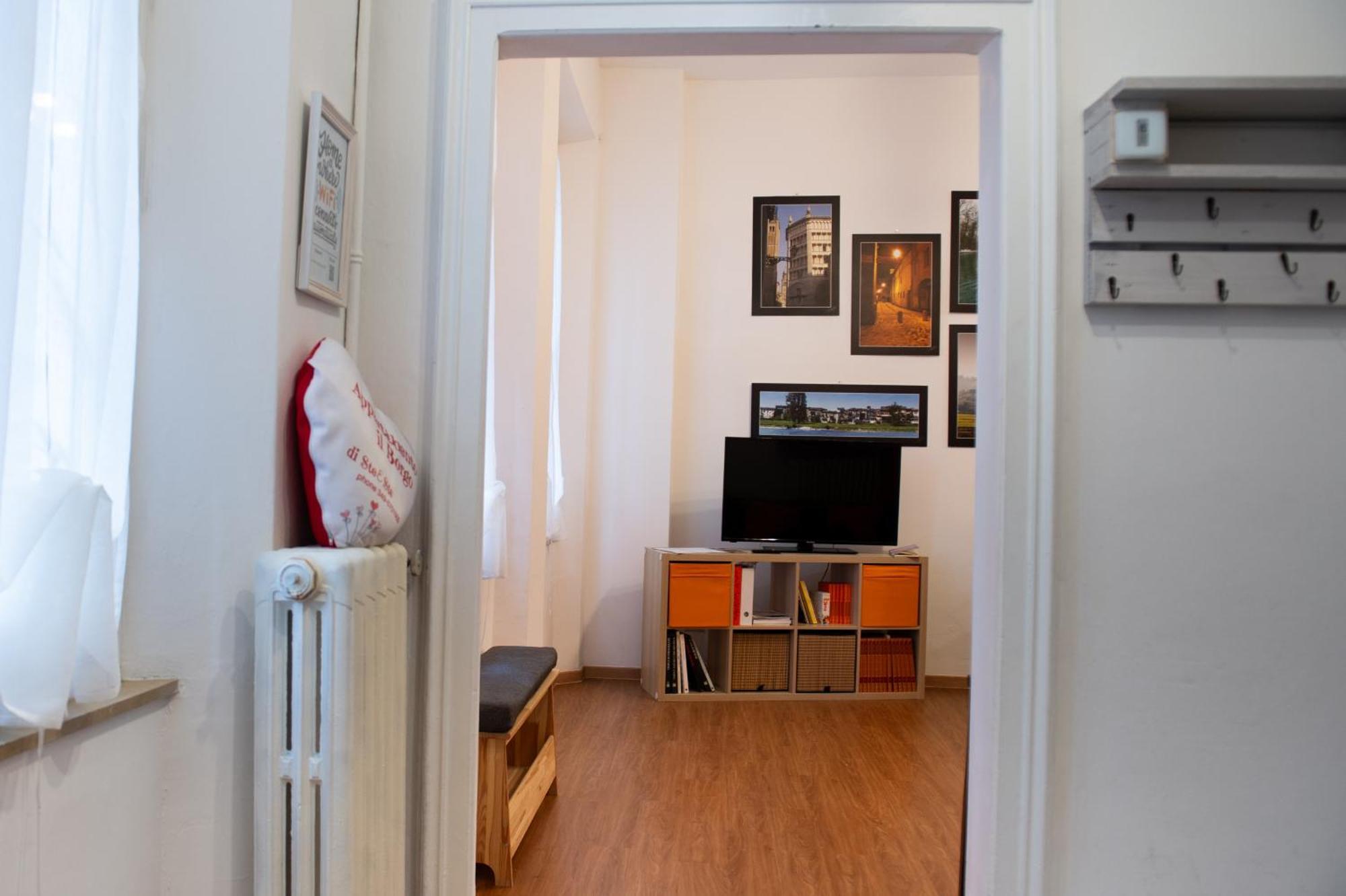 Il Borgo Appartamento Clelia Parma Luaran gambar
